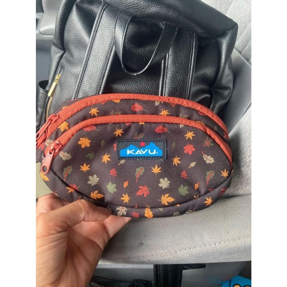 kavu fanny pack